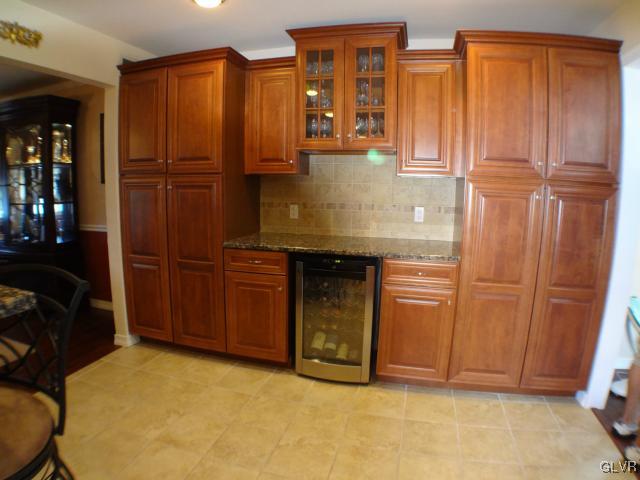 3620 Brodhead Road Bethlehem, PA 18020 - Photo 7 of 32 Gallery Image 7