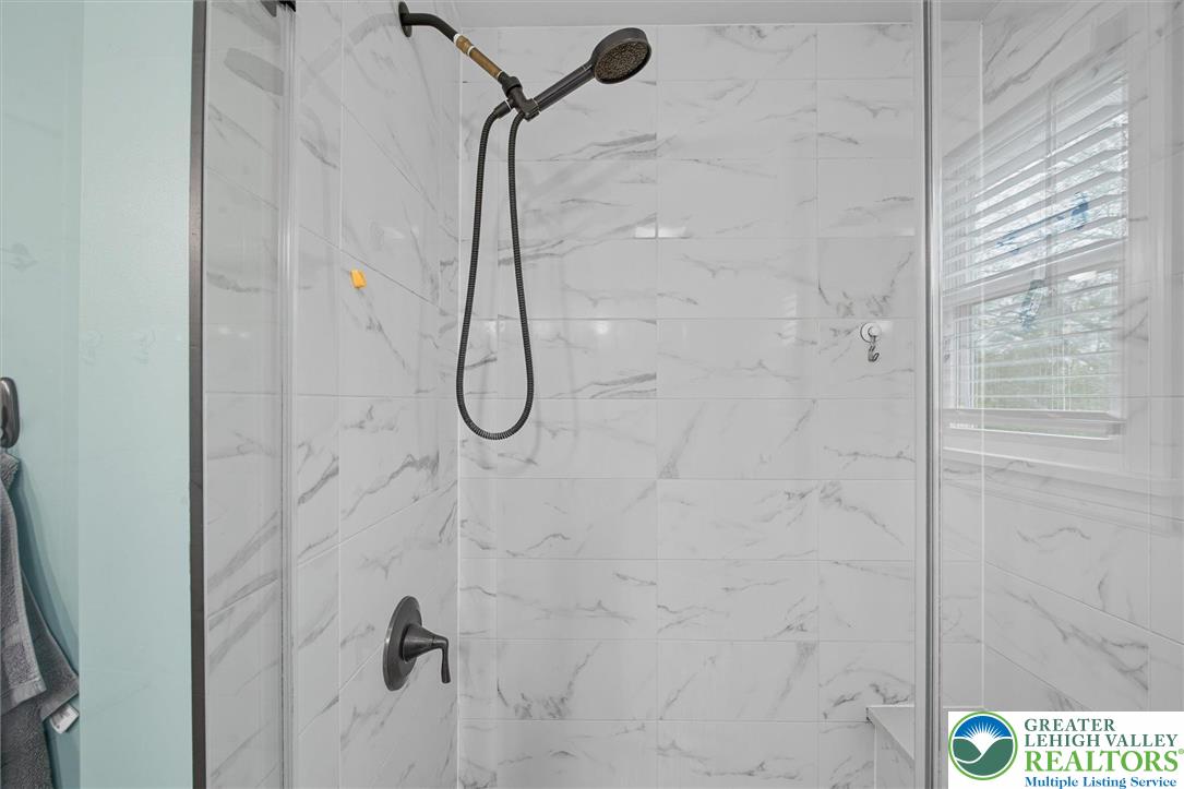 4493 Spring Drive Center Valley, PA 18034 - Photo 13 of 21