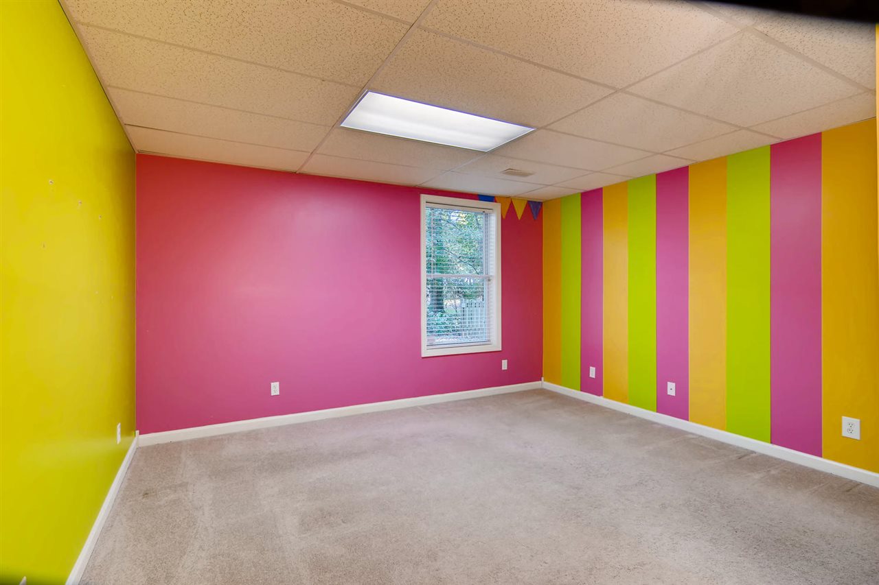 2022 Fuquay Road Newburgh, IN 47630 - Photo 12 of 22