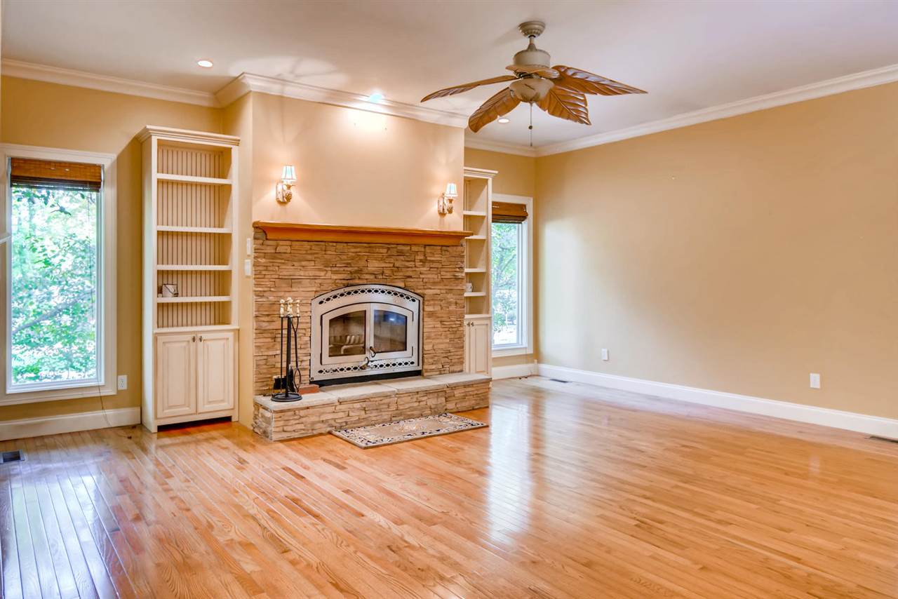 2022 Fuquay Road Newburgh, IN 47630 - Photo 3 of 22