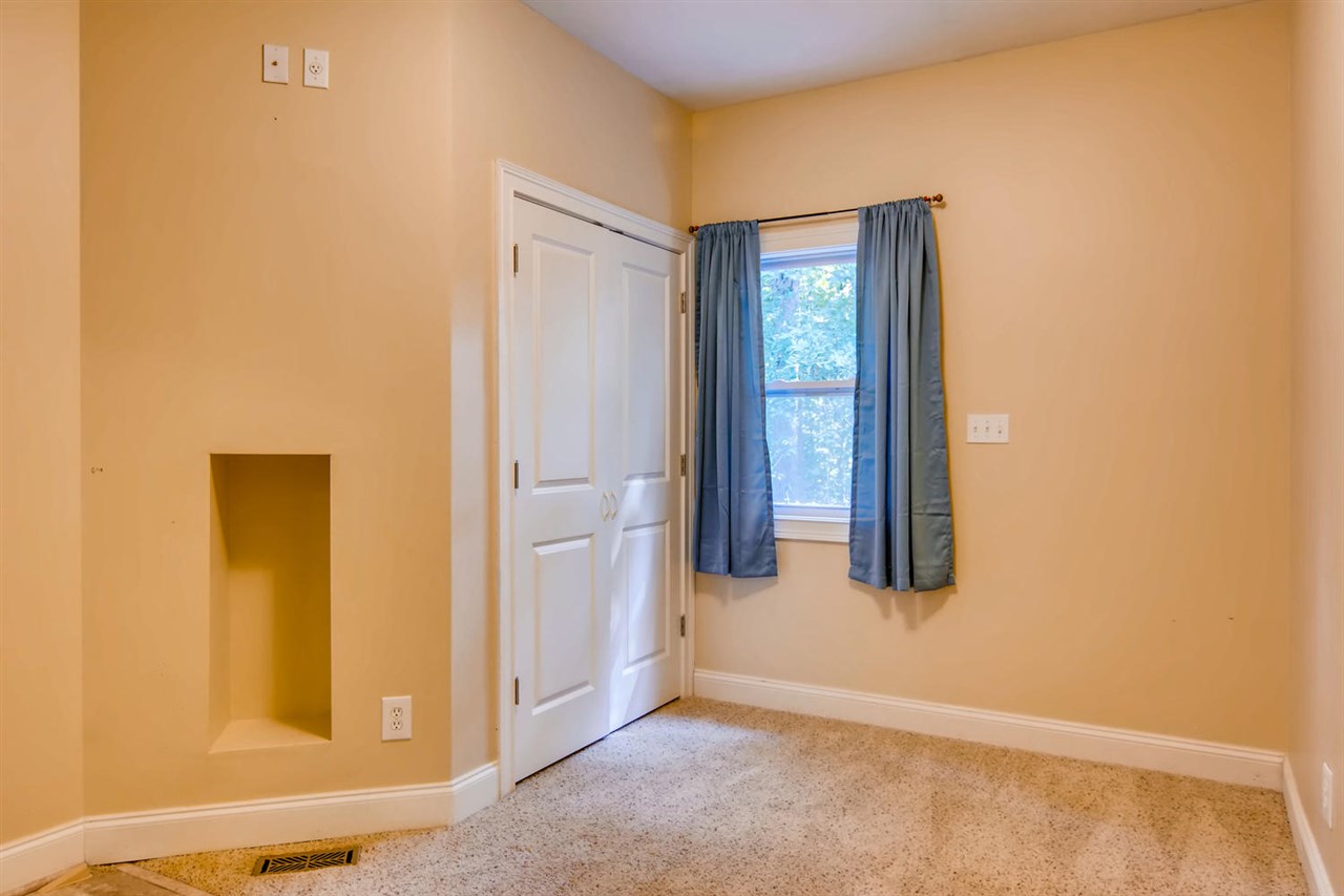 2022 Fuquay Road Newburgh, IN 47630 - Photo 9 of 22