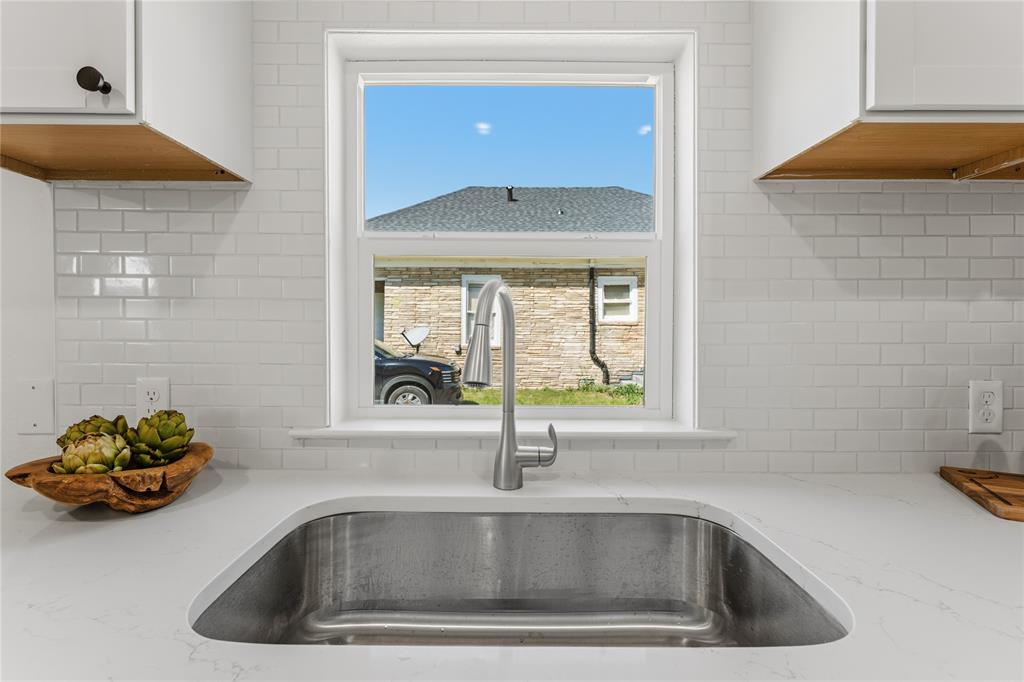 815 Garrison Street Waco, TX 76704 - Photo 16 of 36