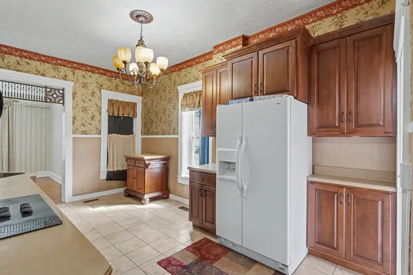 $198,500 | 110 North Pike Street, Oakland, IL 61943