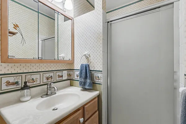 $198,500 | 110 North Pike Street, Oakland, IL 61943