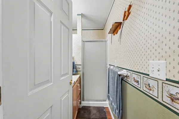 $198,500 | 110 North Pike Street, Oakland, IL 61943