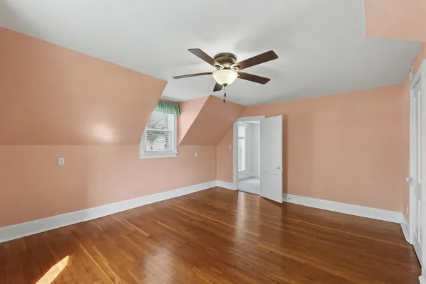 $198,500 | 110 North Pike Street, Oakland, IL 61943