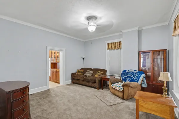 $198,500 | 110 North Pike Street, Oakland, IL 61943