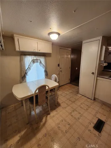 $47,000 | 15940 Stoddard Wells Road, Unit 30, Victorville, CA 92395