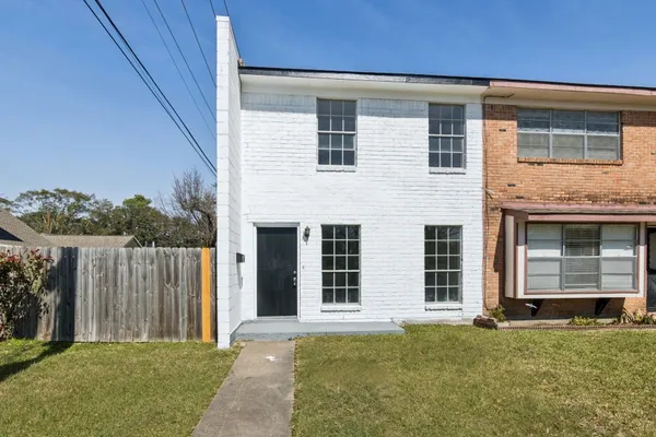 $1,695 | 9114 Kempwood Drive, Unit 9114, Houston, TX 77080