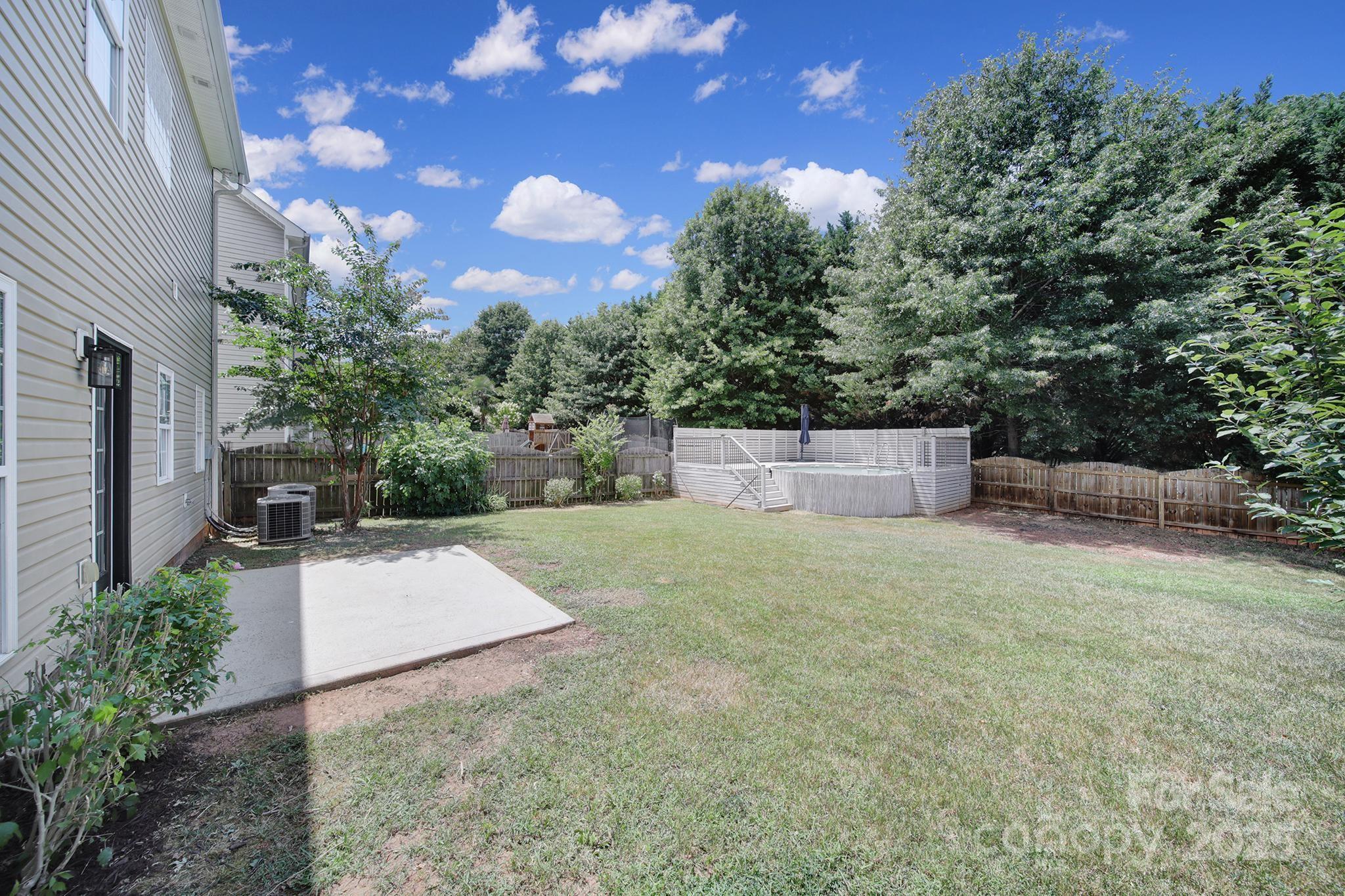 13425 Meadowmere Road Huntersville, NC 28078 - Photo 35 of 41 a view of a backyard
