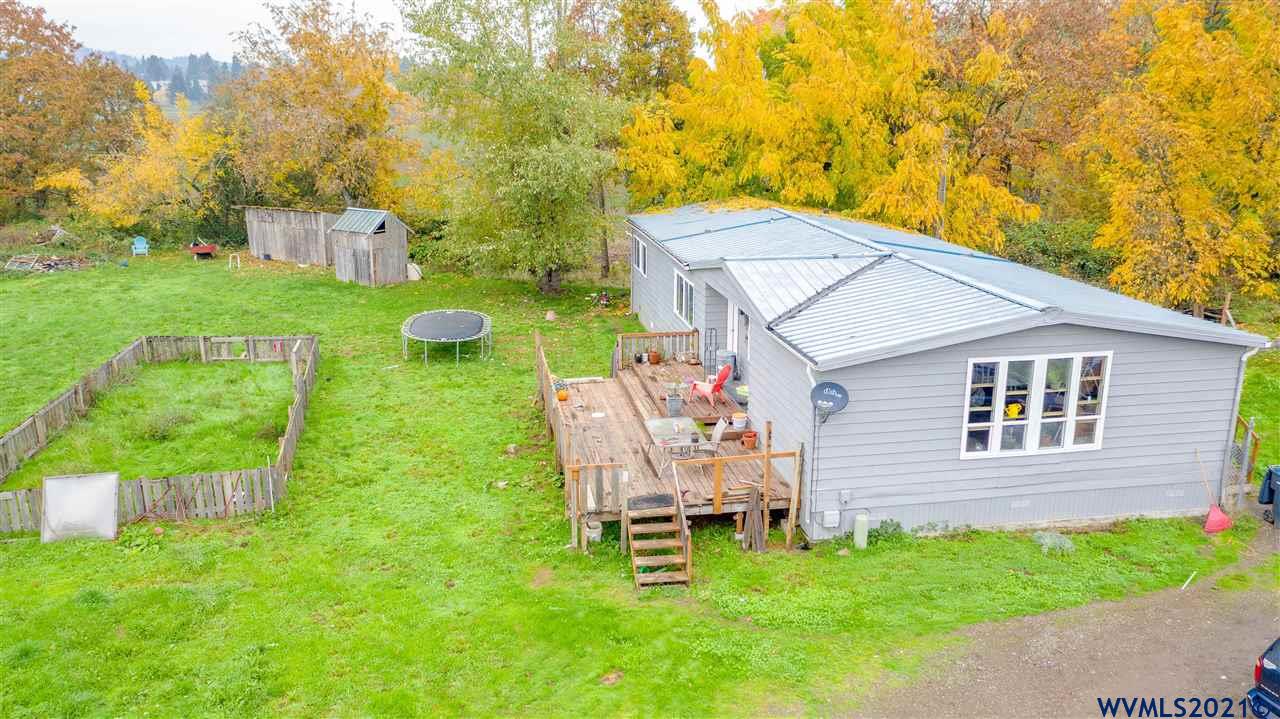 2560 Wallace Road Northwest Salem, OR 97304 - Photo 8 of 35 Gallery Image 8