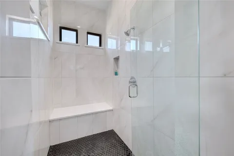 $899,990 | 117 Idle Spur, Liberty Hill, TX 78642