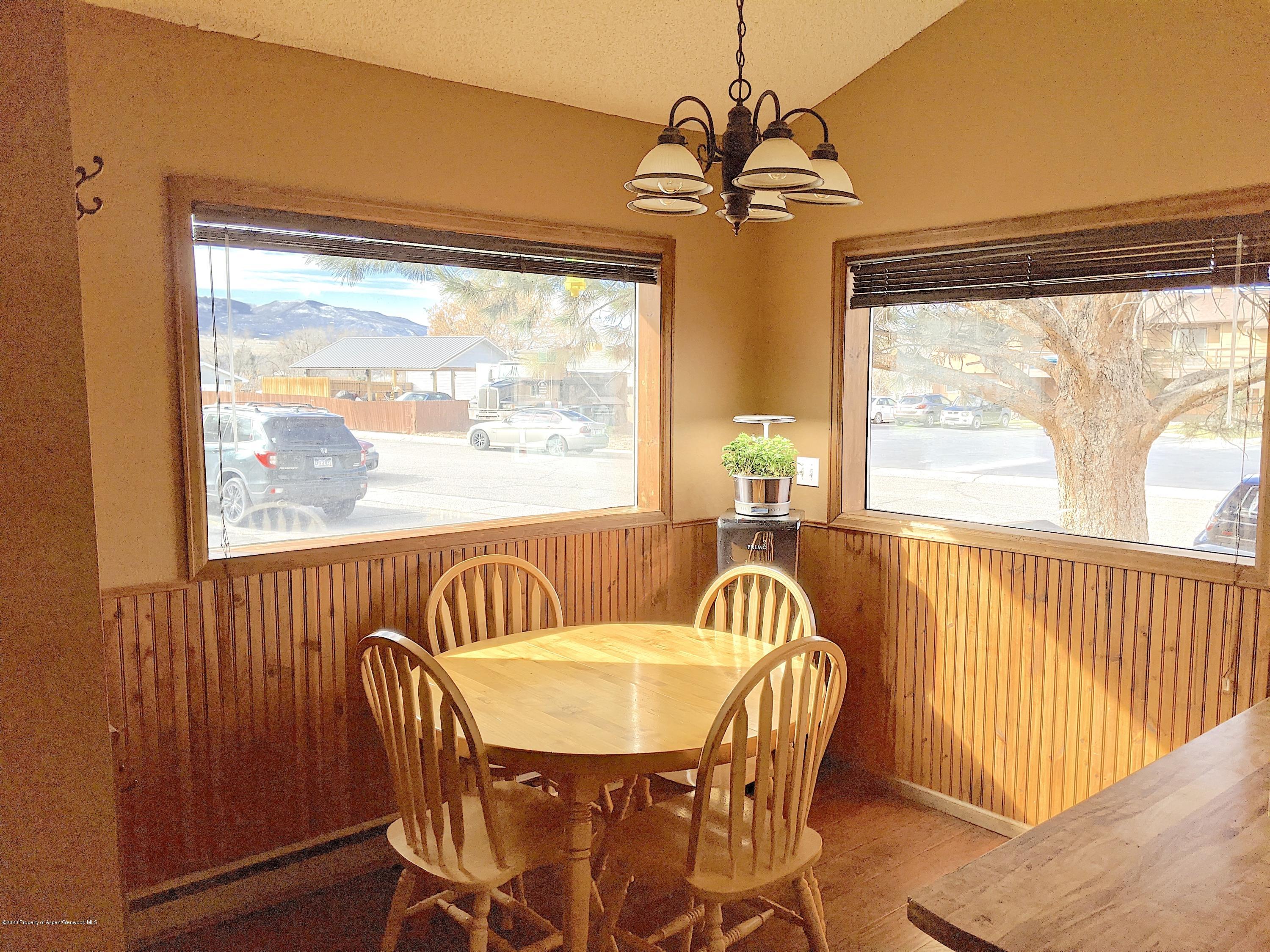 510 Wamsley Way Rifle, CO 81650 - Photo 4 of 24 Dining Room