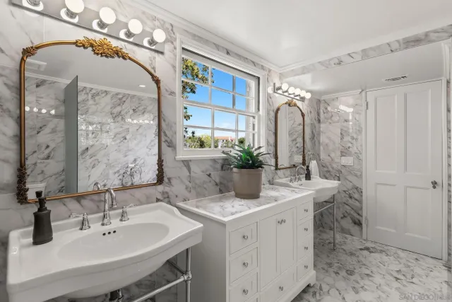 $3,899,500 | 4430 Arista Street, San Diego, CA 92103