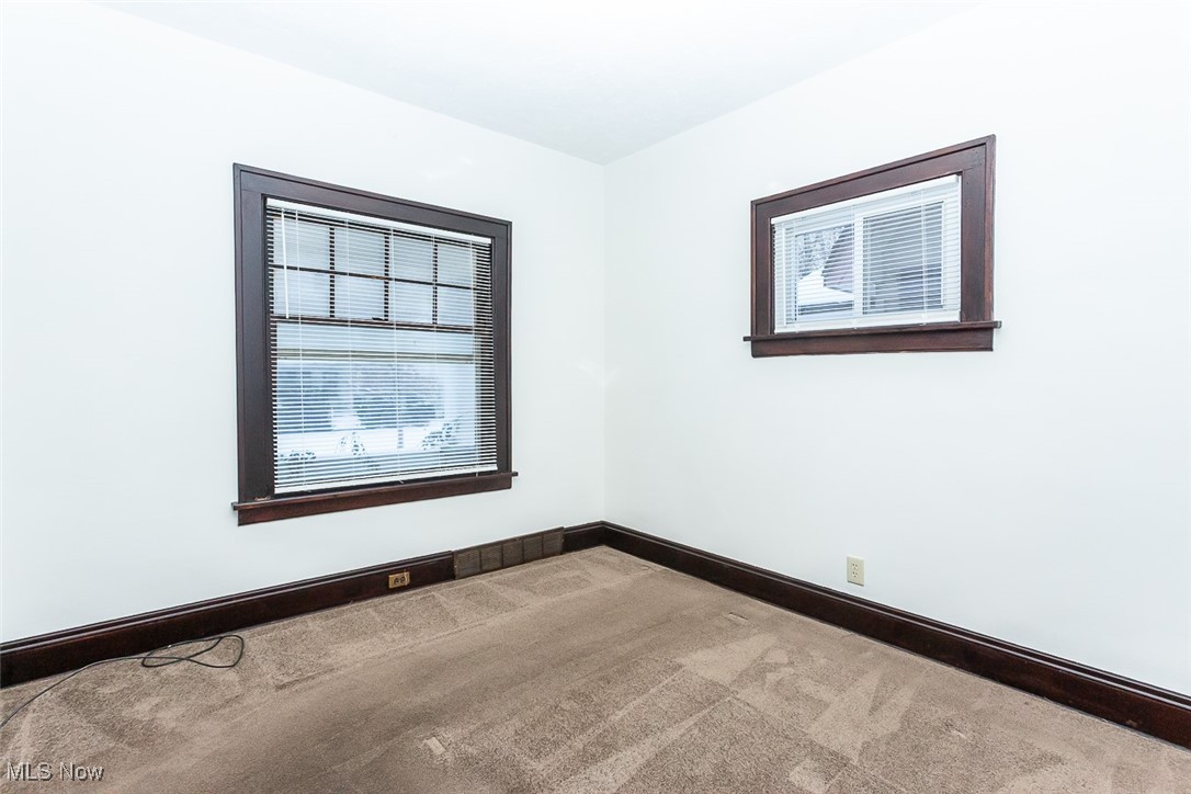 6845 Ottawa Road Cleveland, OH 44105 - Photo 19 of 33 Gallery Image 19