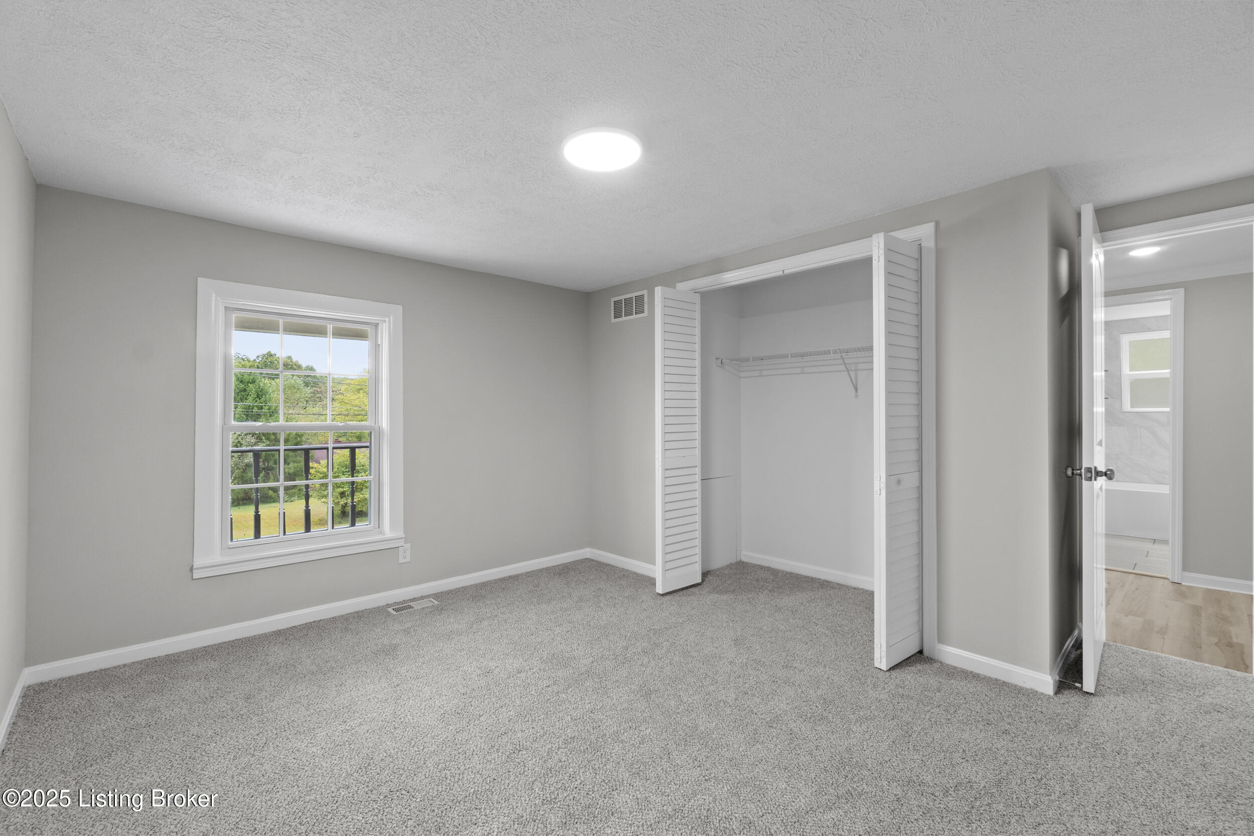 9909 Back Run Road Louisville, KY 40299 - Photo 15 of 46 dsc05274