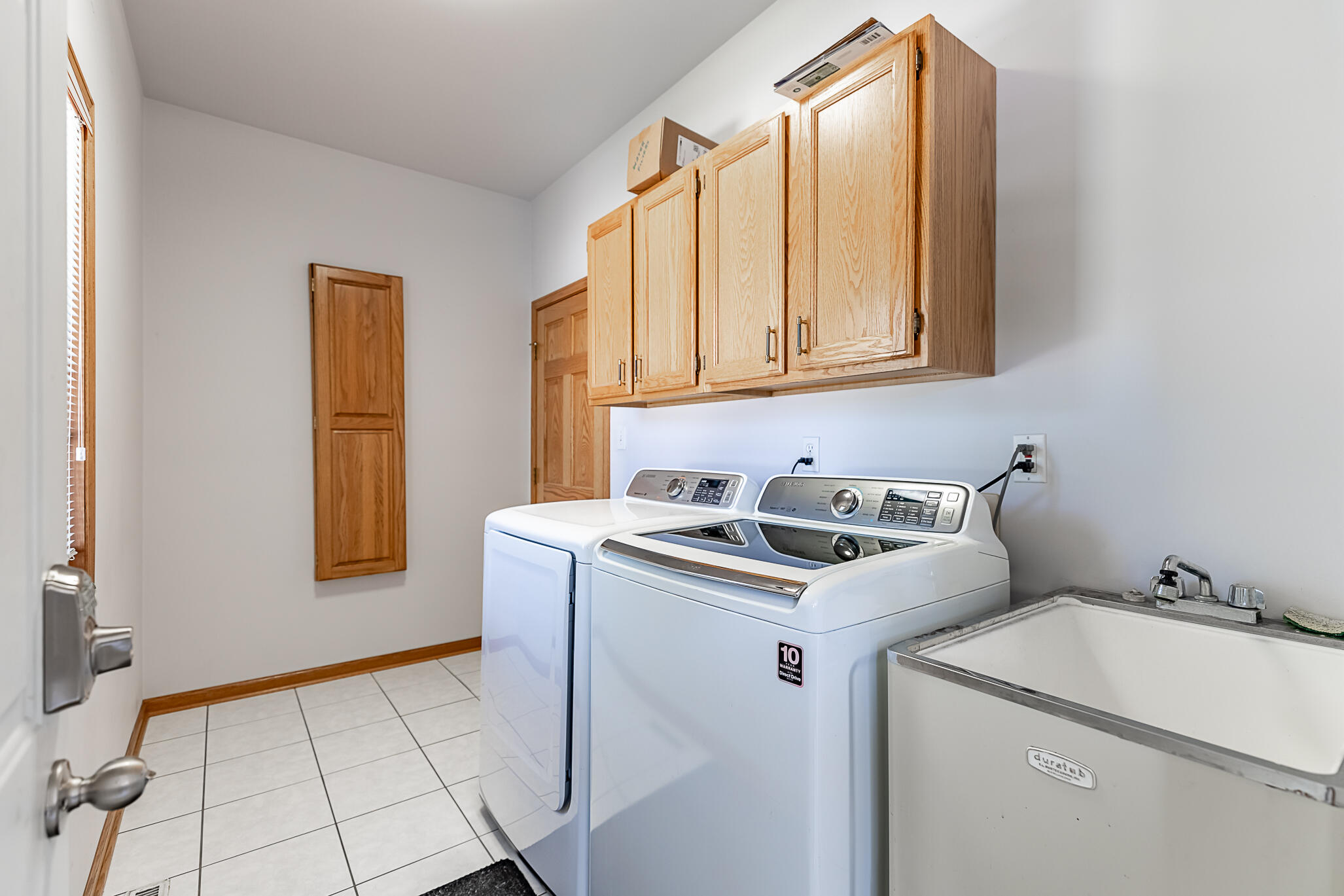 1020 Cornwallis Lane Munster, IN 46321 - Photo 33 of 41 a utility room with dryer and washer