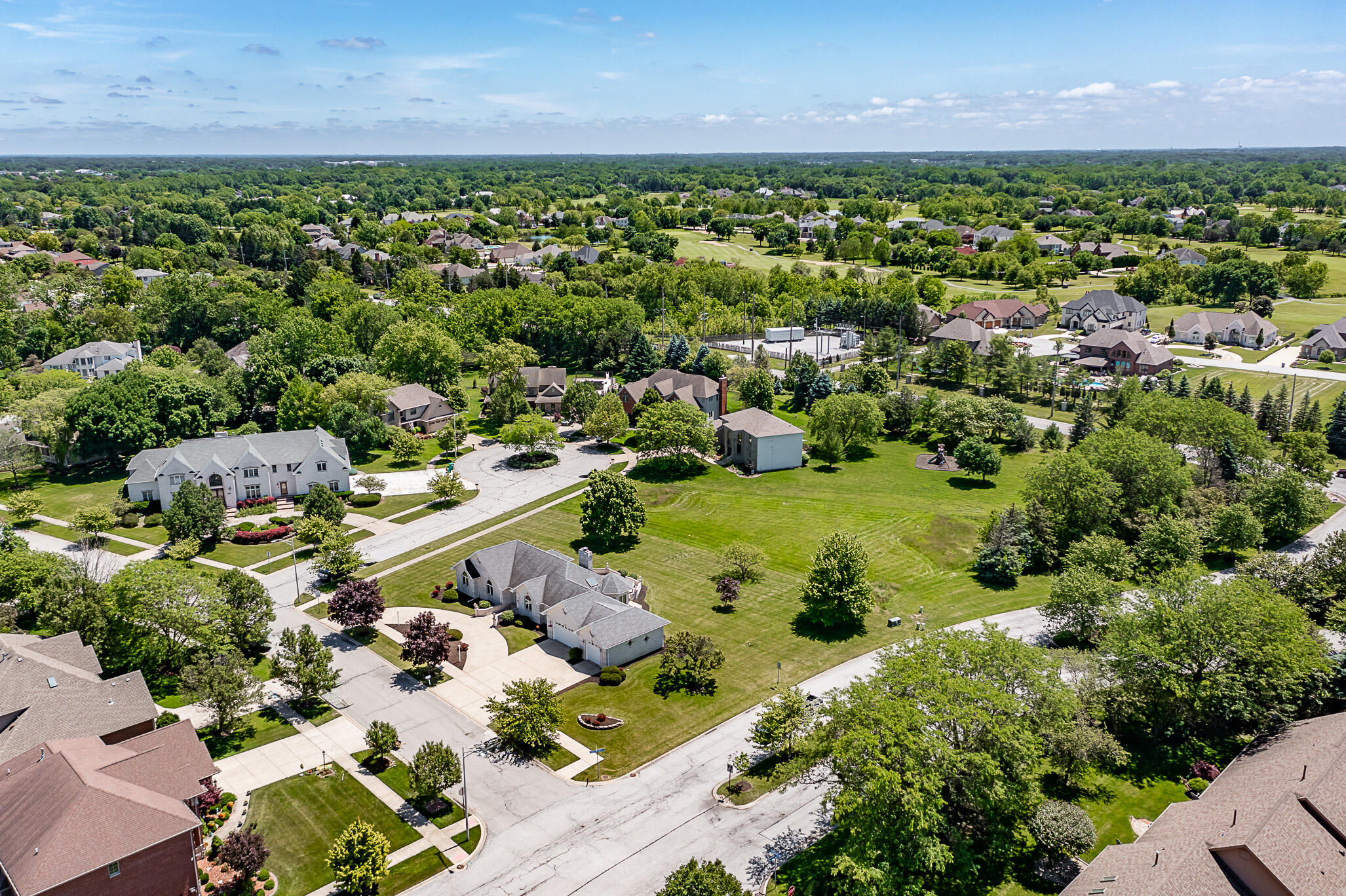 1020 Cornwallis Lane Munster, IN 46321 - Photo 40 of 41 an aerial view of a house with a yard