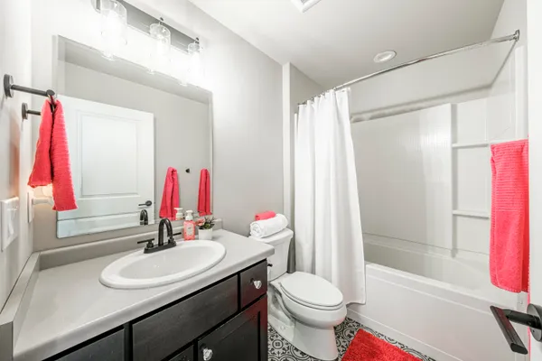 $739,000 | N62-w21744 Masters Drive, Menomonee Falls, WI 53051