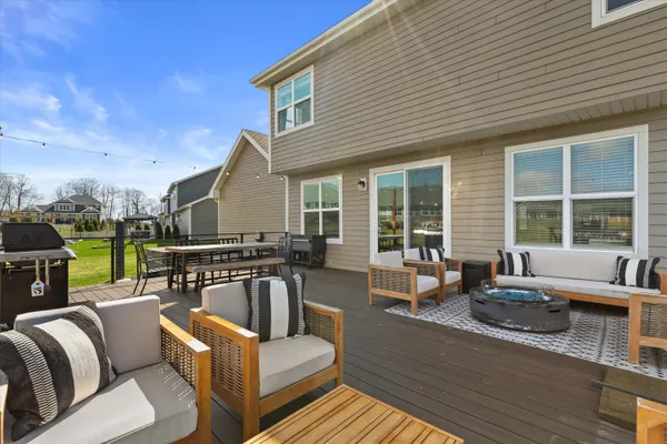 $739,000 | N62-w21744 Masters Drive, Menomonee Falls, WI 53051