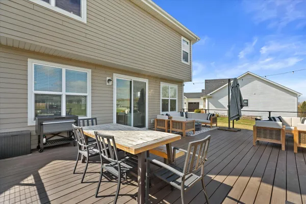 $739,000 | N62-w21744 Masters Drive, Menomonee Falls, WI 53051