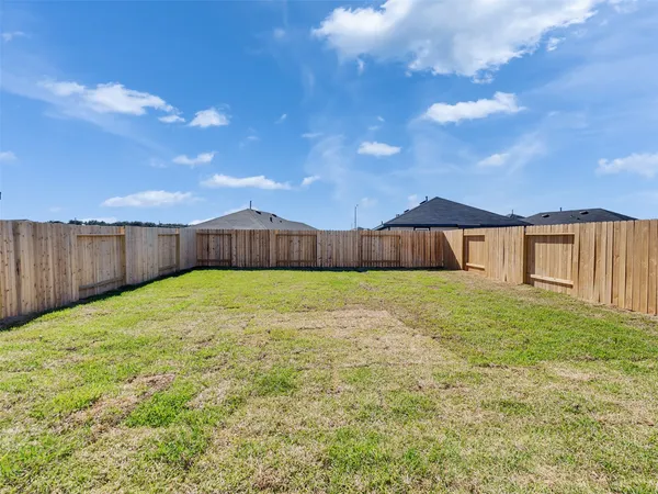 $1,900 | 18711 Sunset Horizon Drive, Hockley, TX 77447