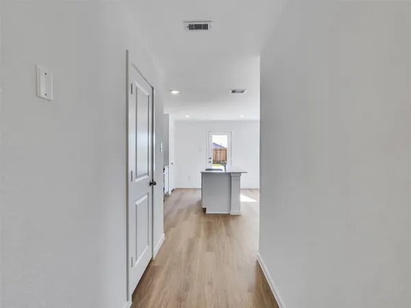 $1,900 | 18711 Sunset Horizon Drive, Hockley, TX 77447