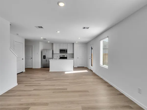 $1,900 | 18711 Sunset Horizon Drive, Hockley, TX 77447