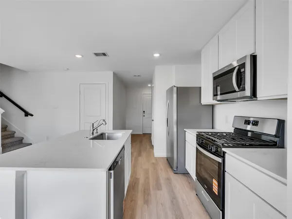 $1,900 | 18711 Sunset Horizon Drive, Hockley, TX 77447