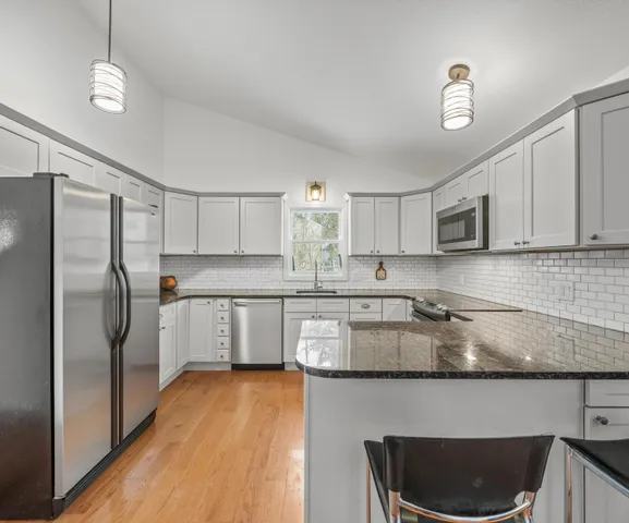 $460,000 | 2050 Chalmers Drive, Ann Arbor, MI 48104