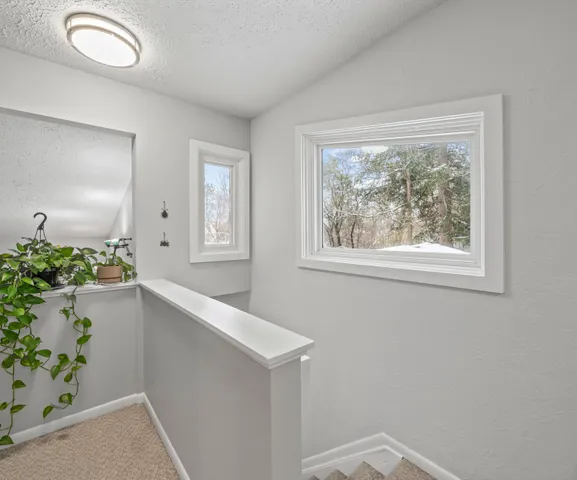 $460,000 | 2050 Chalmers Drive, Ann Arbor, MI 48104