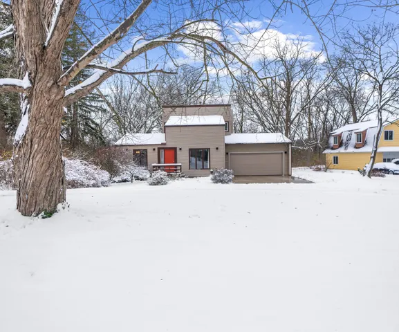 $460,000 | 2050 Chalmers Drive, Ann Arbor, MI 48104
