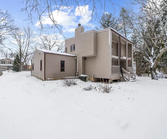 $460,000 | 2050 Chalmers Drive, Ann Arbor, MI 48104