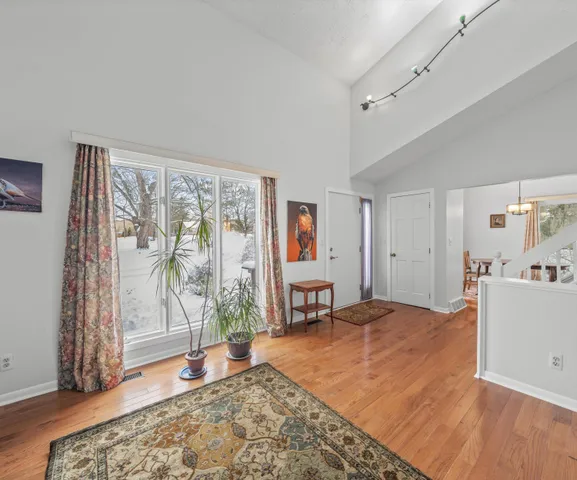 $460,000 | 2050 Chalmers Drive, Ann Arbor, MI 48104