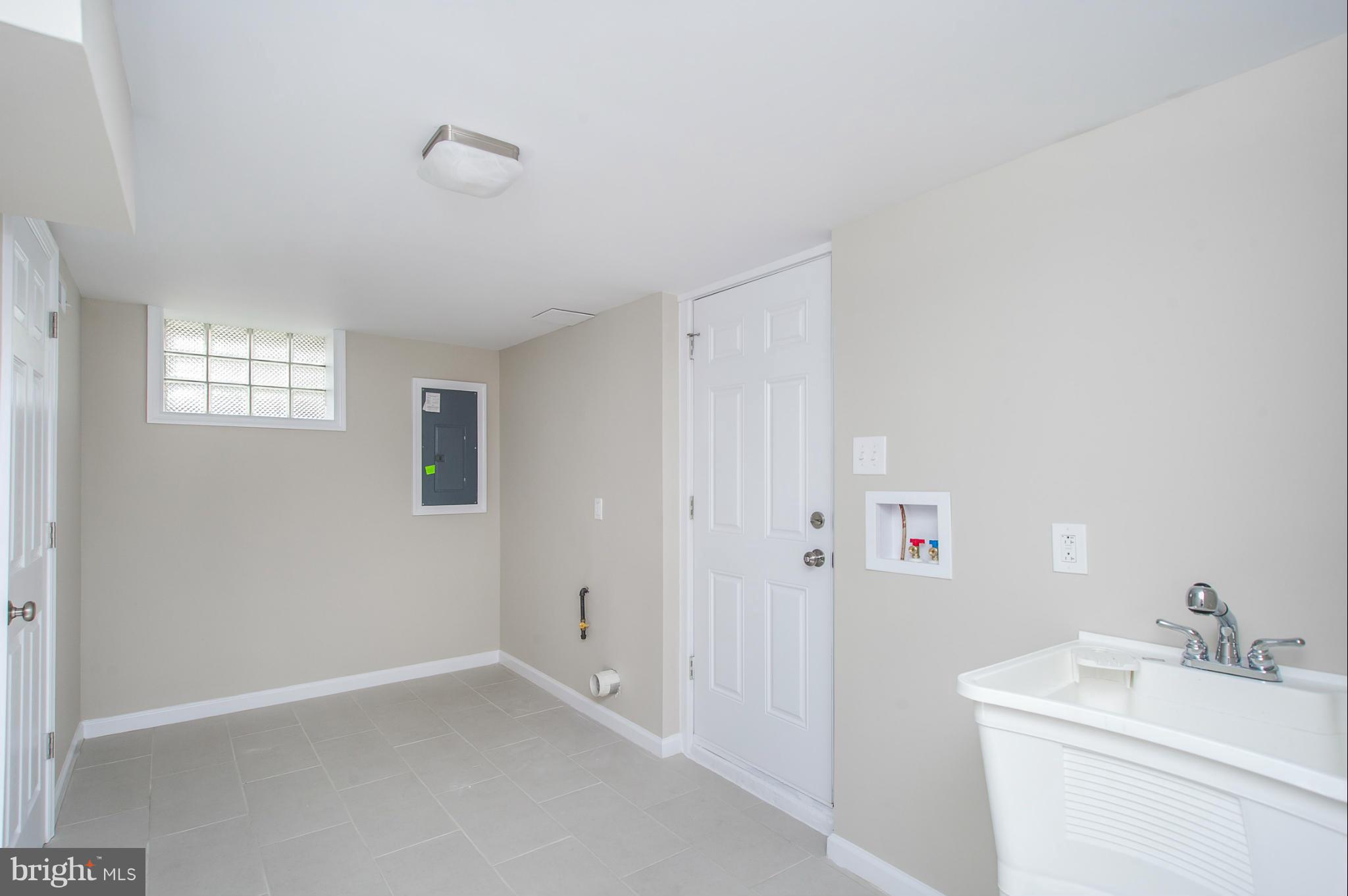 10314 Greentop Road Cockeysville, MD 21030 - Photo 24 of 30 Basement Laundry
