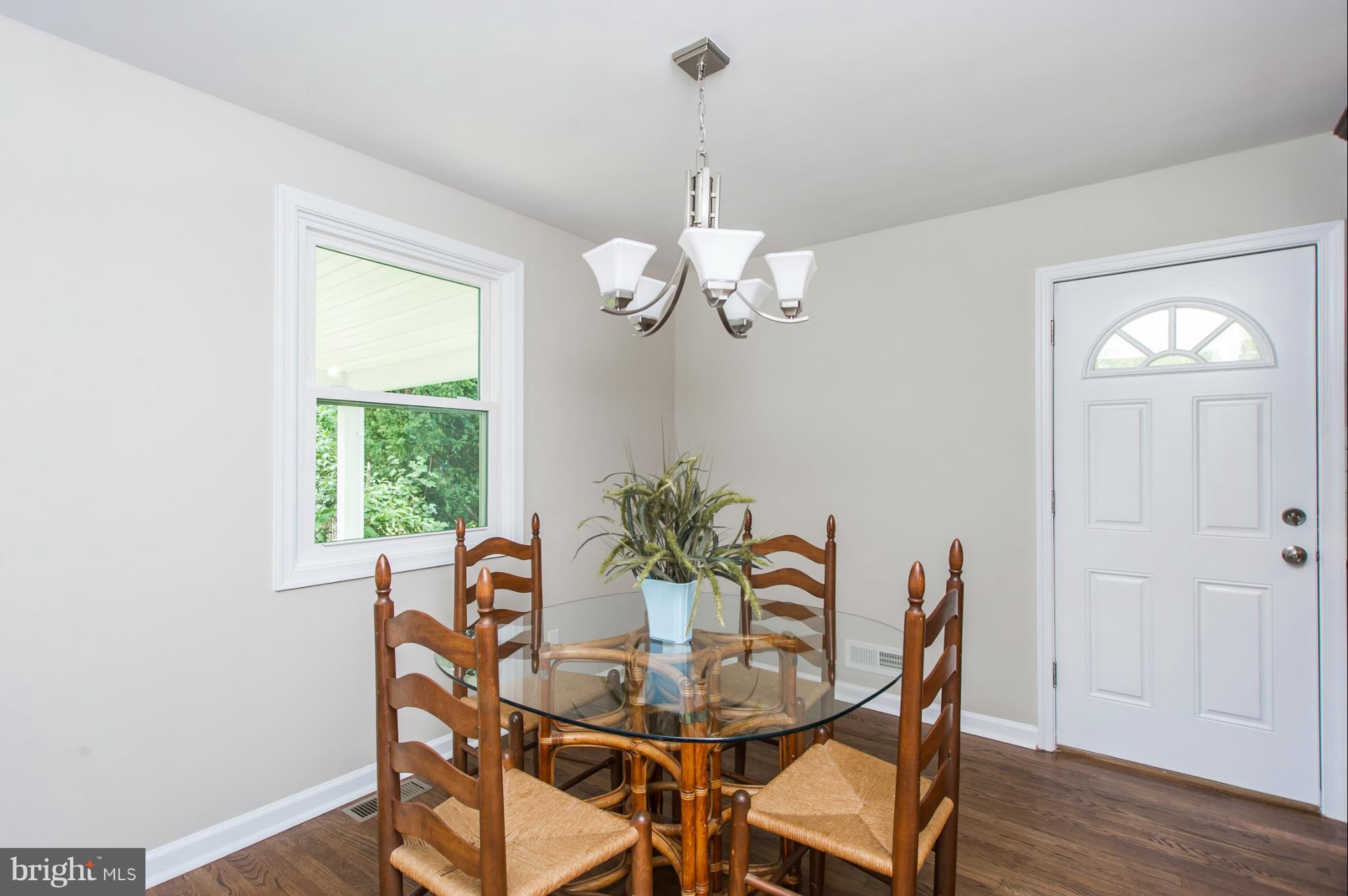 10314 Greentop Road Cockeysville, MD 21030 - Photo 8 of 30 Dining Room