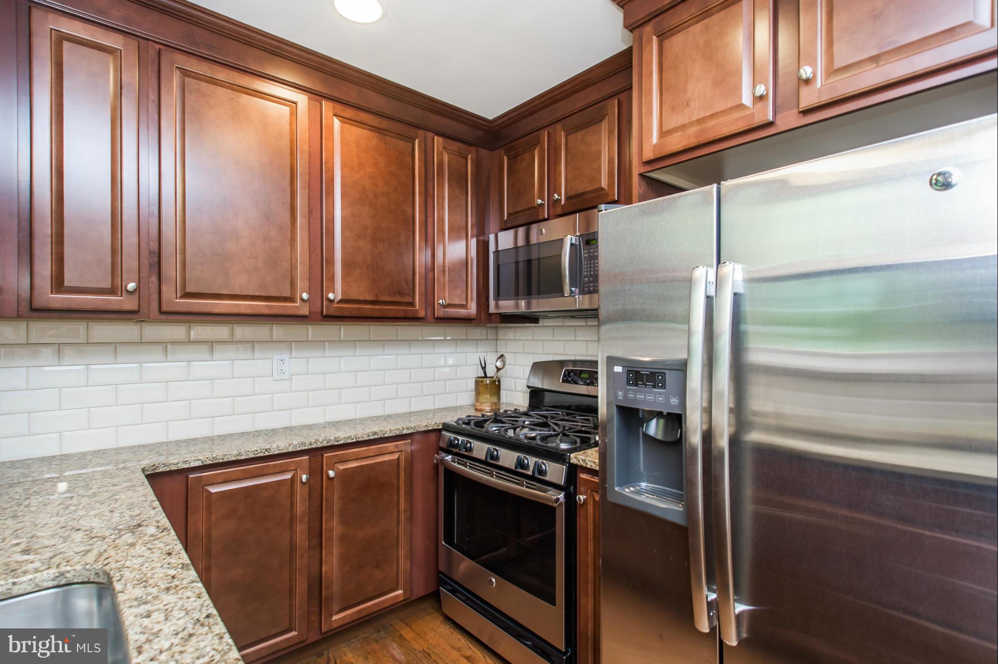 10314 Greentop Road Cockeysville, MD 21030 - Photo 9 of 30 Kitchen