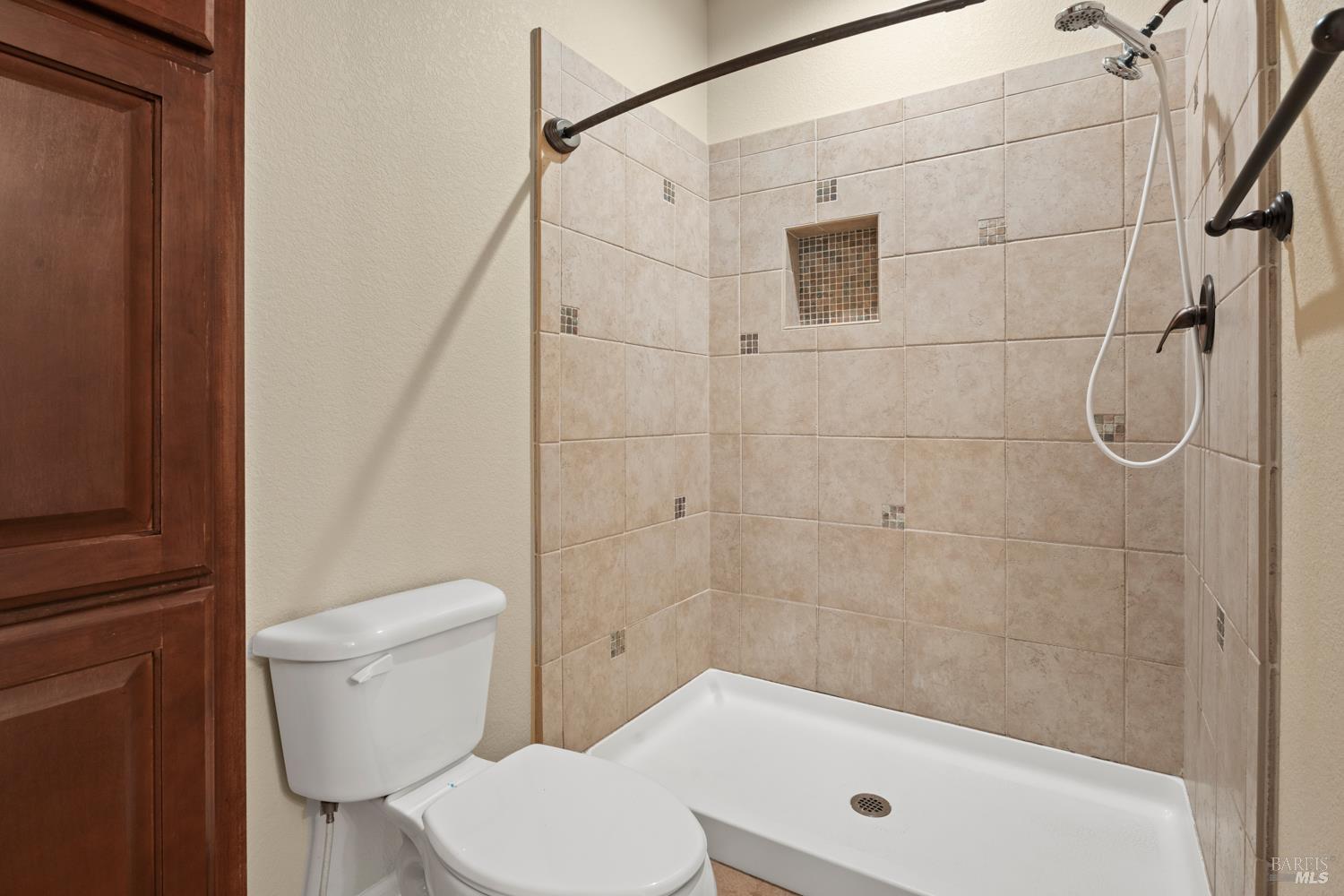 4595-4601 Feliz Creek Road Hopland, CA 95449 - Photo 41 of 74 Shower stall in bathroom of Modular home