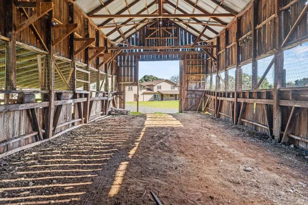 $2,300,000 | 4595-4601 Feliz Creek Road, Hopland, CA 95449