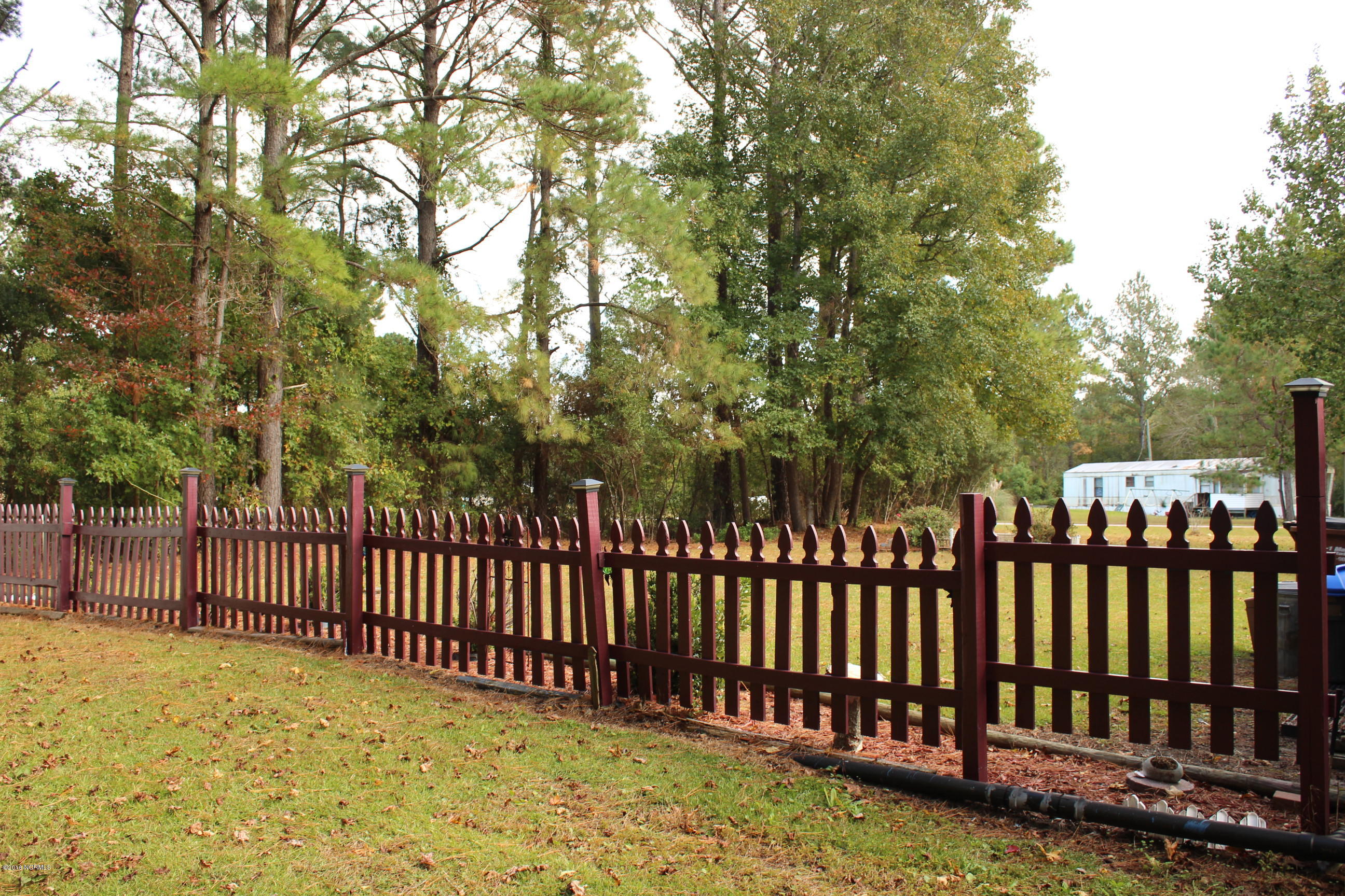 133 Anita Drive Hubert, NC 28539 - Photo 12 of 26 Yard