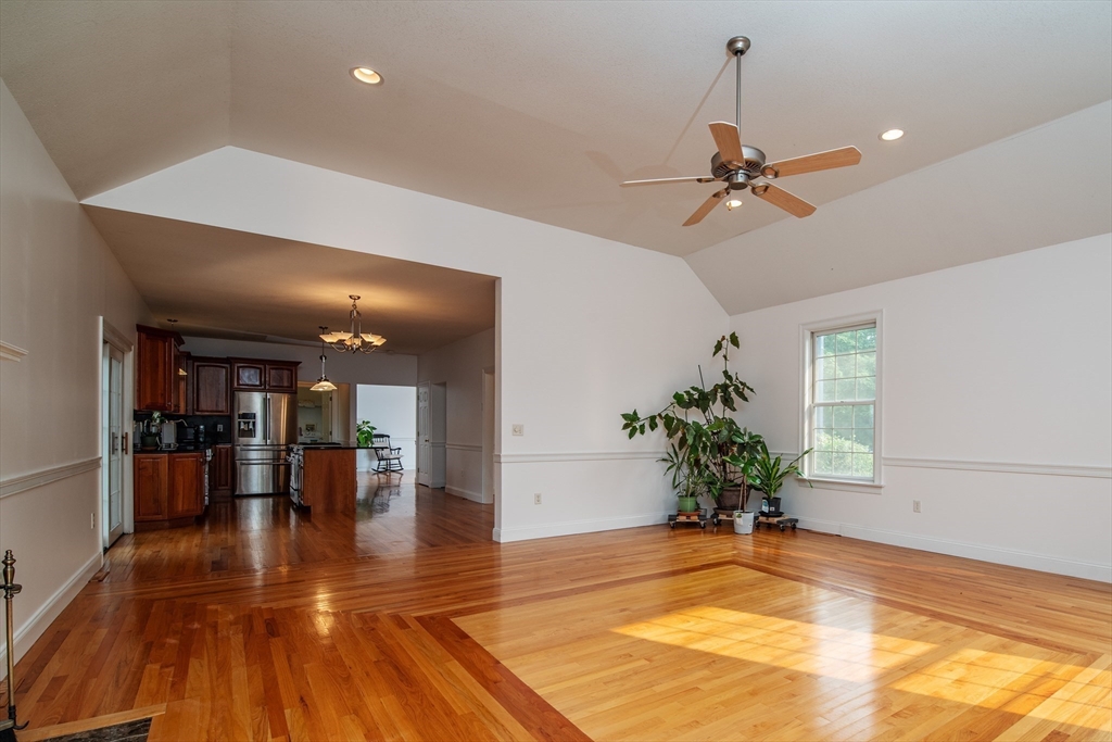 23 Summerfield Road Amherst, MA 01002 - Photo 20 of 42