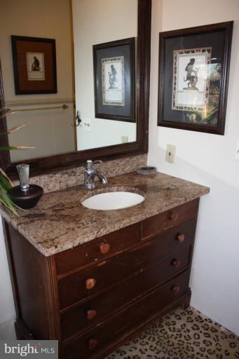 709 Cliveden Road Pikesville, MD 21208 - Photo 1 of 30 Bath