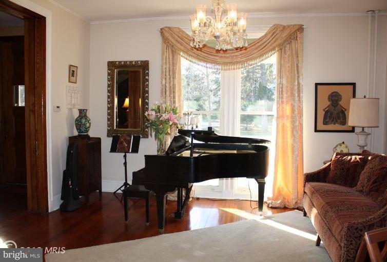 709 Cliveden Road Pikesville, MD 21208 - Photo 11 of 30 Interior (General)