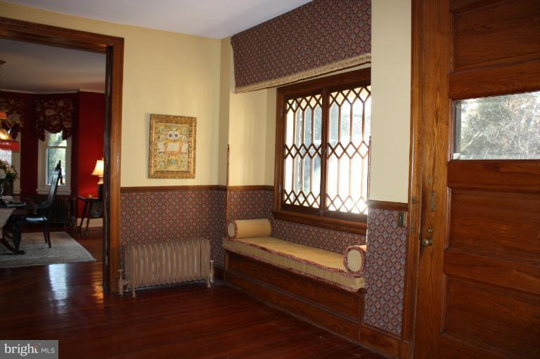 709 Cliveden Road Pikesville, MD 21208 - Photo 3 of 30 Interior (General)