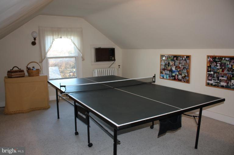709 Cliveden Road Pikesville, MD 21208 - Photo 4 of 30 Interior (General)
