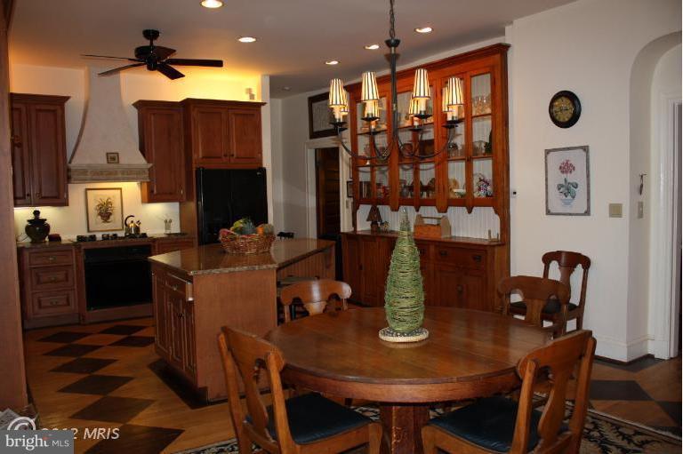 709 Cliveden Road Pikesville, MD 21208 - Photo 10 of 30 Kitchen