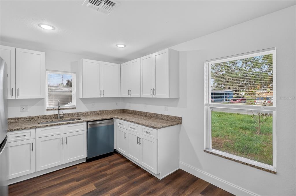 728 Henry Road Auburndale, FL 33823 - Photo 13 of 40 Gallery Image 13