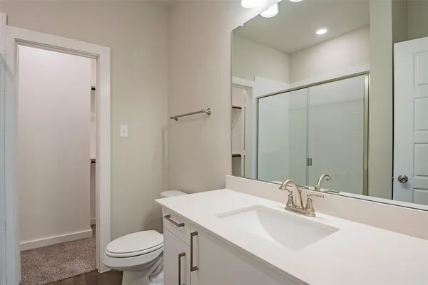 $1,695 | 655 Wheatfield Drive, Venus, TX 76084