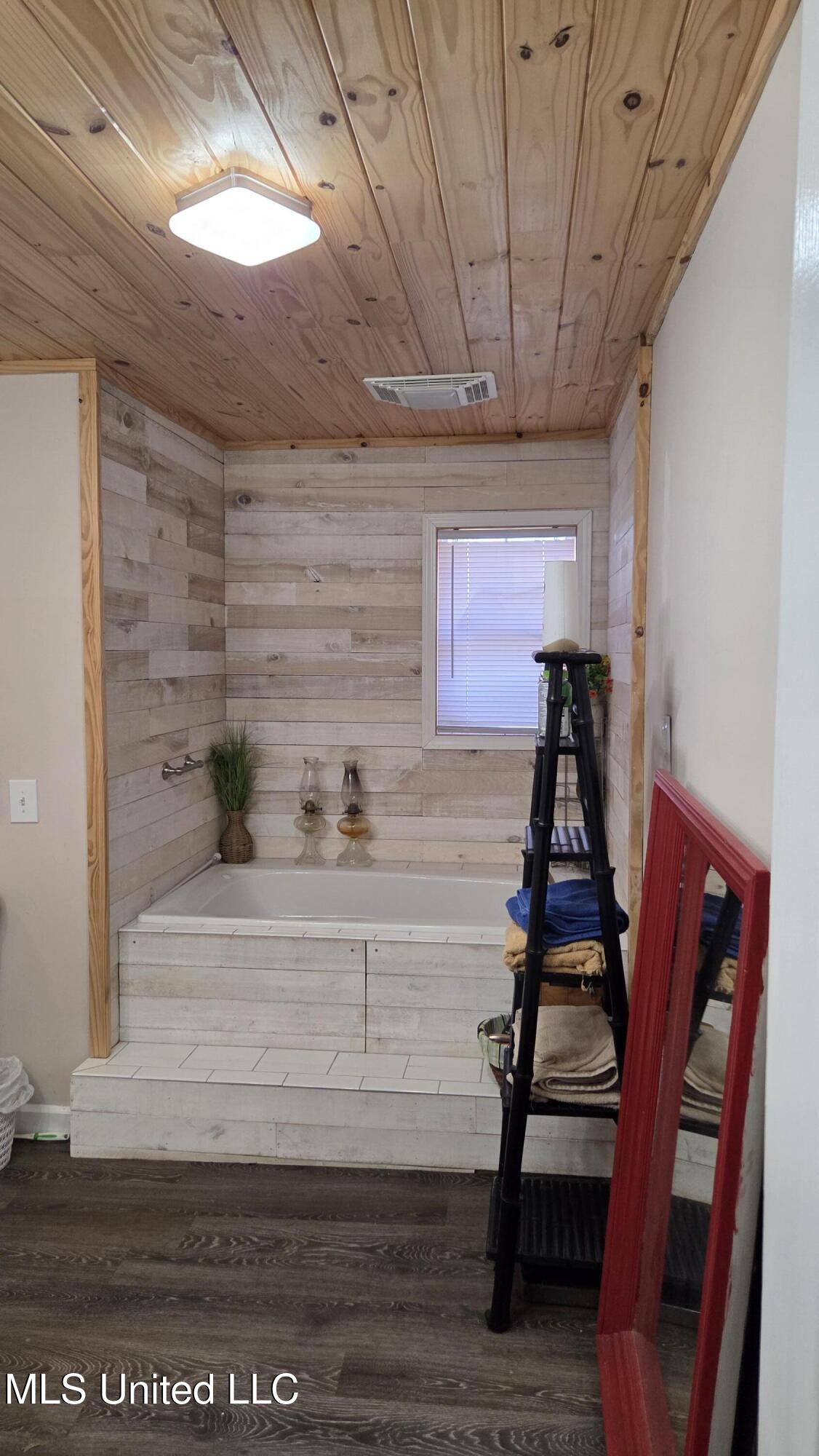 4839 Cayuga Road Utica, MS 39175 - Photo 5 of 11 20251211_081121 (1)