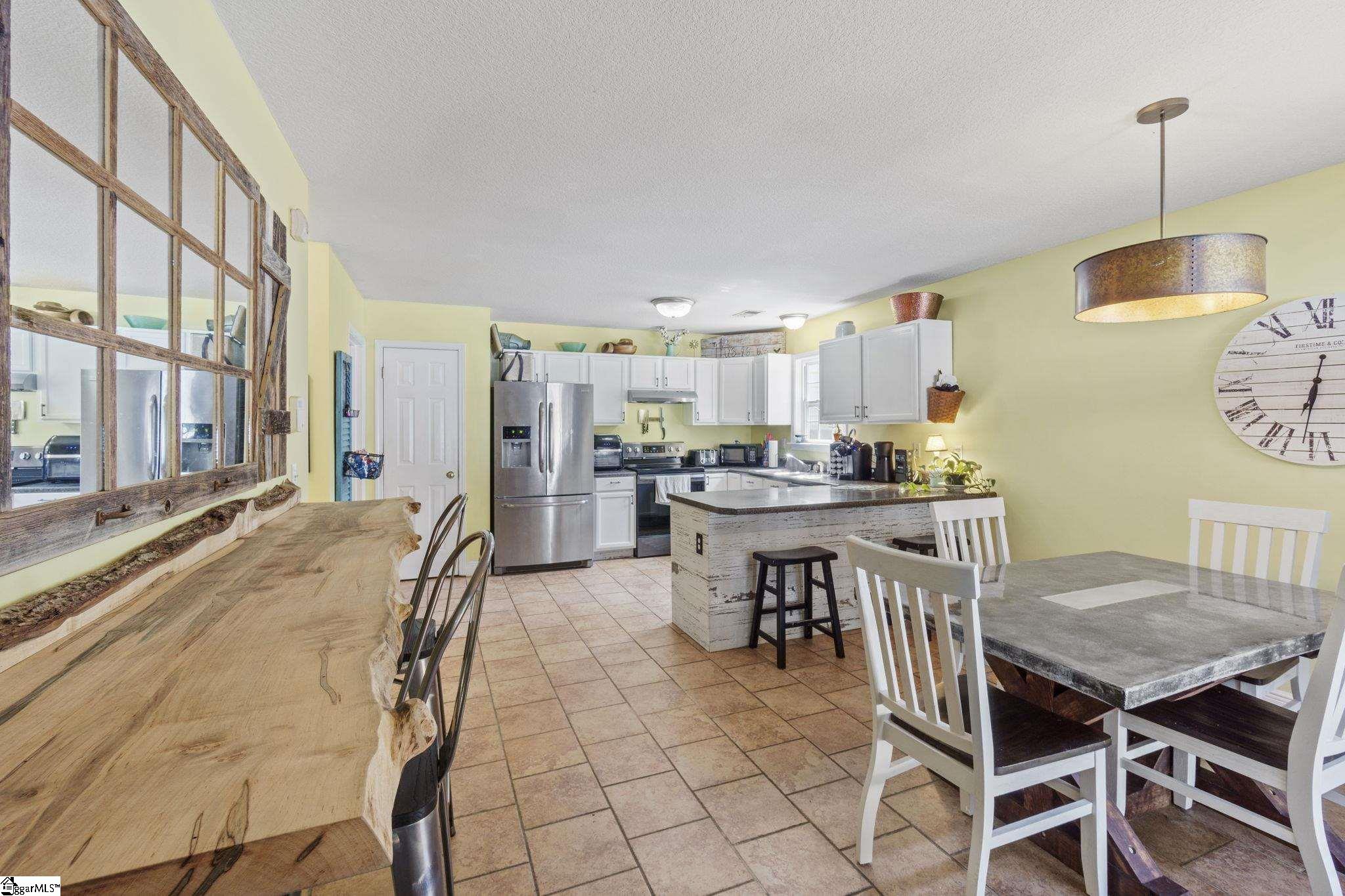 38 Buck Trail Fountain Inn, SC 29644 - Photo 6 of 31 Gallery Image 6